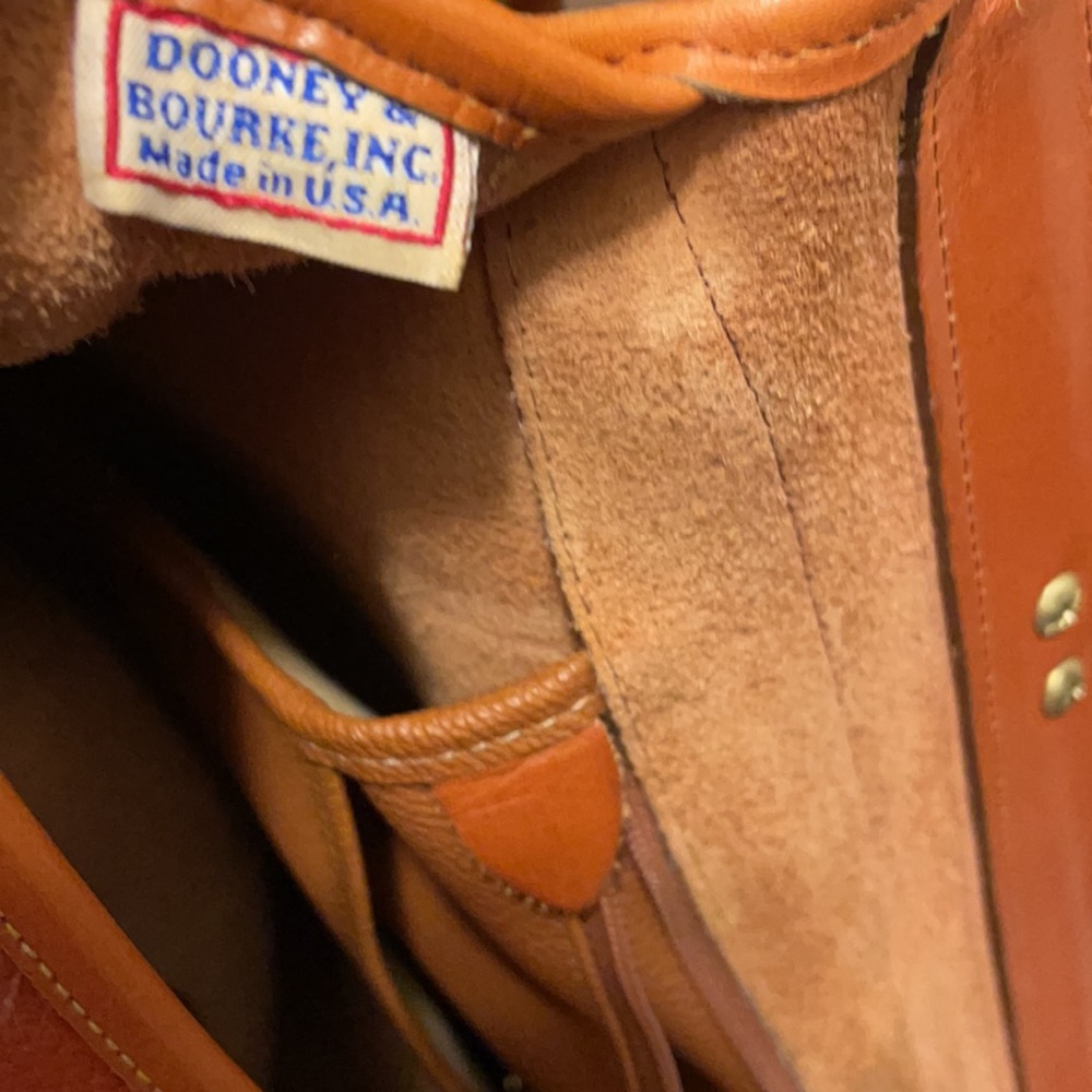 EVC Dooney & Bourke British Tan Briefcase - Picture 8 of 12